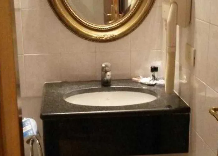 Raeli Archimede 4* Rome