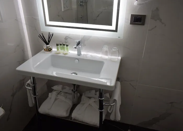 Hotel Raeli Archimede Rome