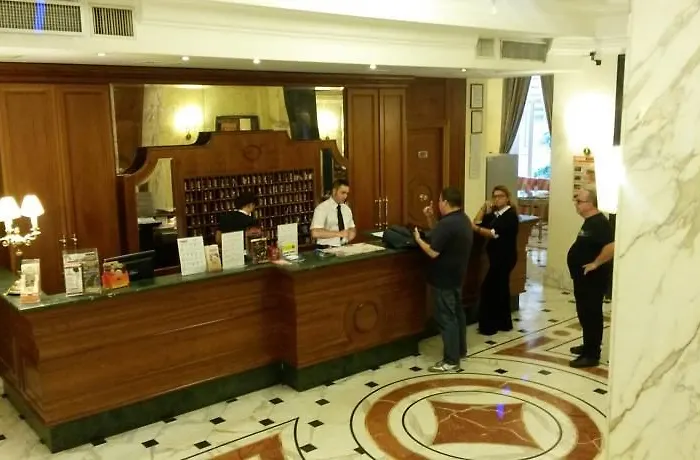 Hotel Raeli Archimede